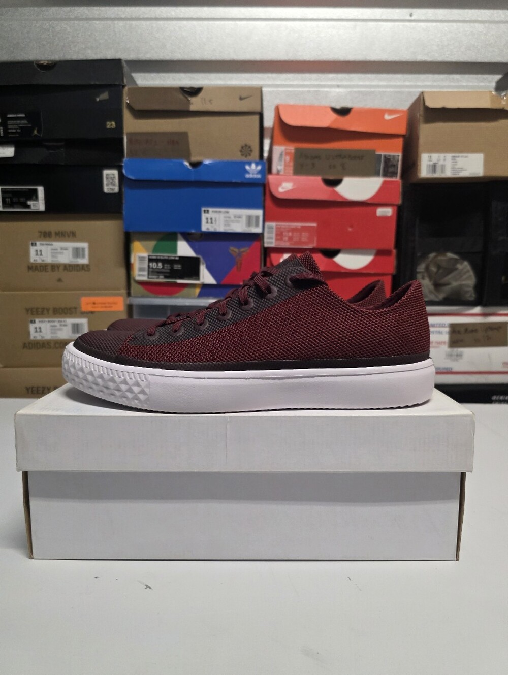 Converse All Star Burgundy Mesh Lace-Up Sneakers Lightweight Breathable US 11